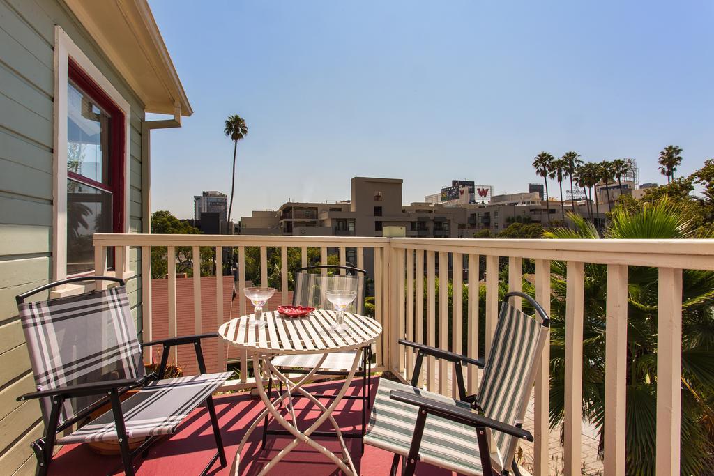 Hollywood Hills Suites Los Ángeles Exterior foto